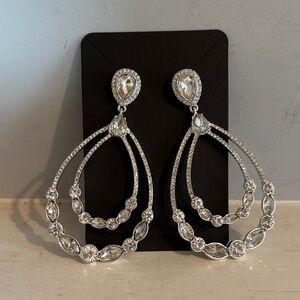 Elegant Silver Crystal Teardrop Drop Earrings